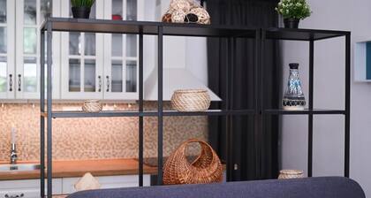 Central Urban Studio - Style meets Comfort