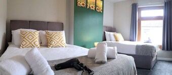 3 Doubles • Sleeps 8 • Ideal for Work Crews