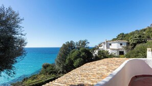 Property grounds - Villa Gilda - Five Bedroom Villa, Sleeps 10 (Torre Delle Stelle (Maracalagonis))