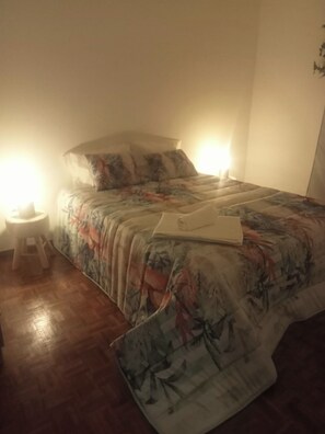 2 bedrooms, Internet, bed sheets