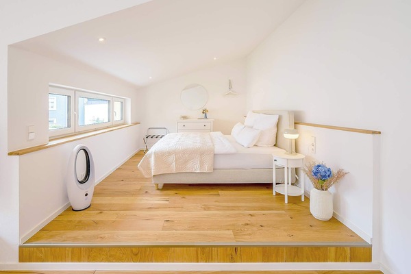 Sleep well and recharge in a calm and quiet environment.