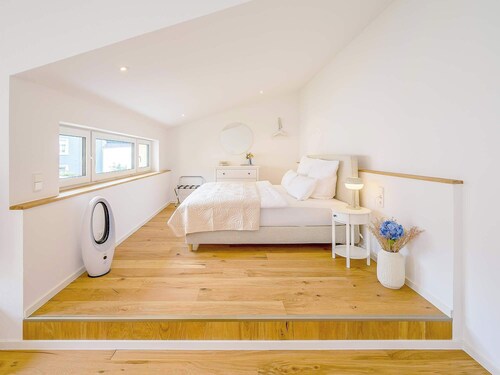 Lemon3: Courtyard Maisonette– Quiet & Stylish