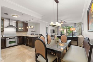 Interior - Pool View Two Bedroom Residence (Key West)