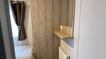 House, 2 Bedrooms, Balcony | 2 bedrooms