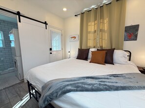 4 quartos, ferros/tábuas de passar roupa, Wi-Fi, roupa de cama