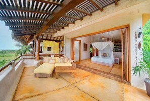Terrace/patio - Luxurious Troncones Estate with 360 Views & Pool (Troncones)