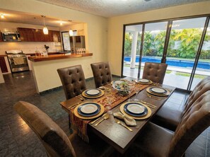 Dining - La Quinta de Don Hugo (Ixtapa)