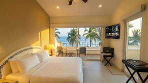 2 bedrooms, iron/ironing board, free WiFi, bed sheets - Luxury Beachfront Condo at Iguana-Ixtapa (Ixtapa)