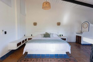 4 chambres, bureau, fer et planche à repasser, Wi-Fi gratuit