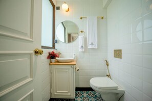 Bathroom - Staymaster Veridian Luxury 2BR (Calangute)