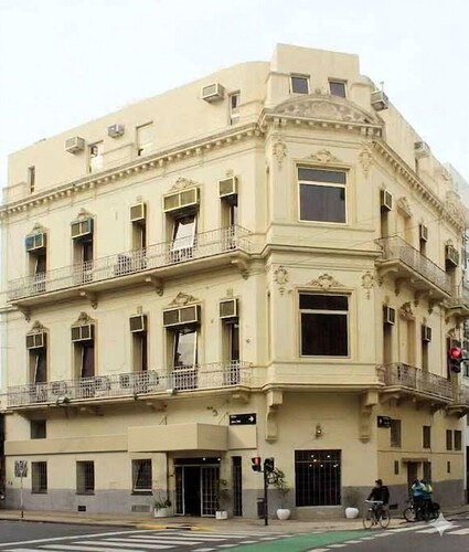 Hotel Capital