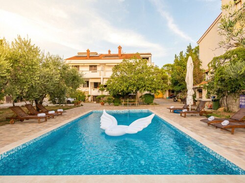 One-bedroom apartment Casa Vidasca 101 with the pool and private balcony