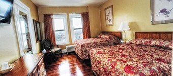 Lenox Hotel and Suites