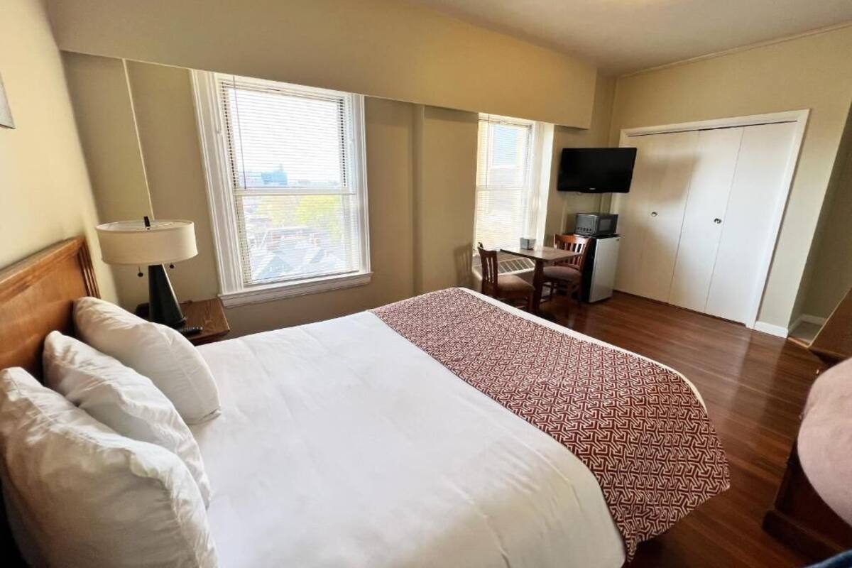 Double Room, City View