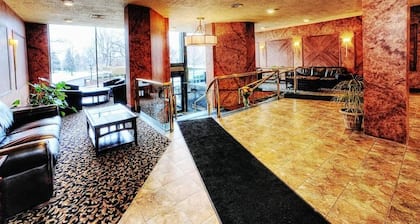 Lenox Hotel and Suites