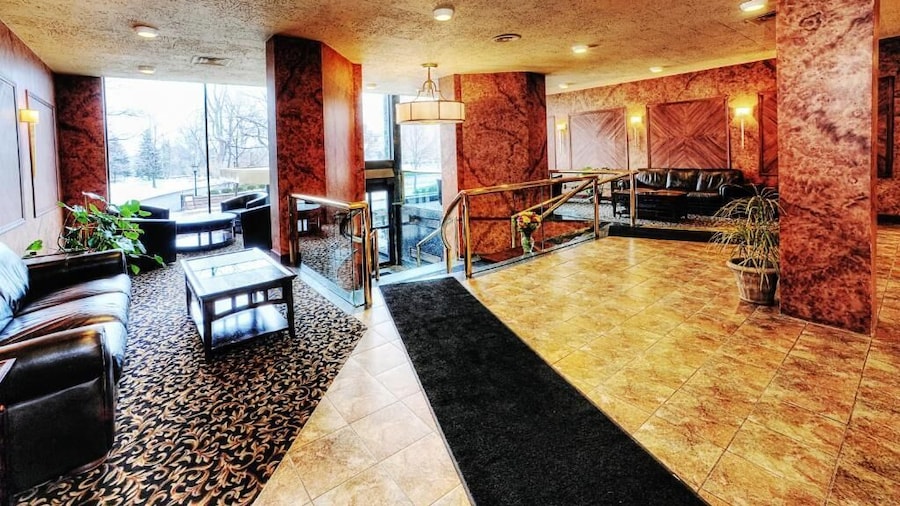 Lenox Hotel and Suites