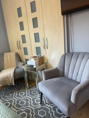 Executive Room - RS Prime Homestay  (Solihull)