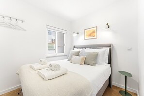 Iron/ironing board, Internet, bed sheets - GuestReady - Modern family-friendly retreat (Boavista)
