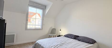2 bedrooms