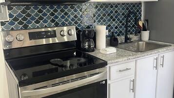 Deluxe-Apartment, Meerblick | Eigene Küche