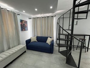 Deluxe-Apartment, Meerblick | Wohnbereich