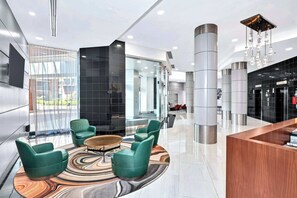 Lobby - Perfectly Located Apt | Steps to Metro & More (Arlington)