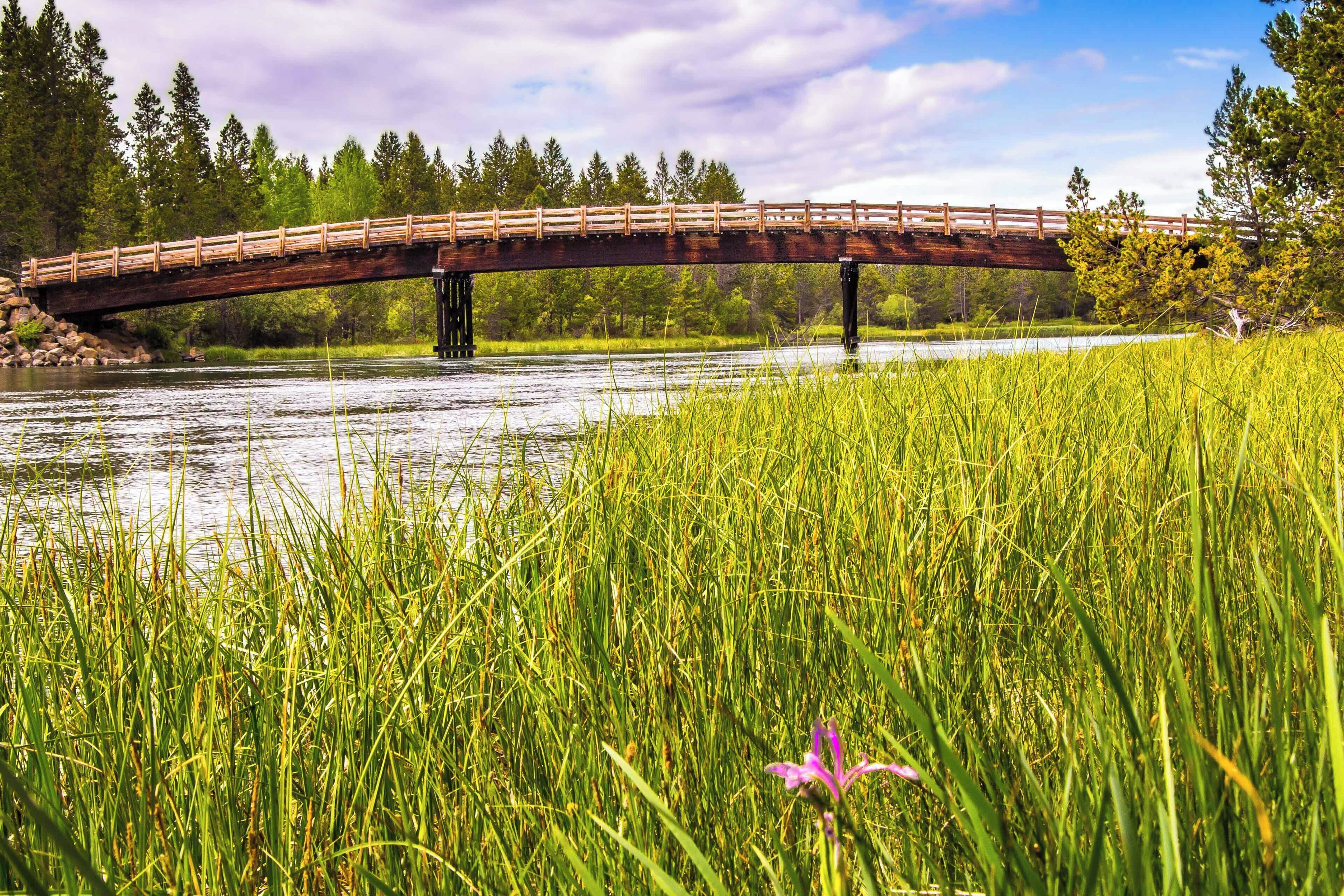 Sunriver-Bridge over the Deschutes