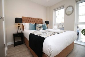 WiFi - NEW! 2BR Cozy & Comfy Home in Cardiff Bay (Cardiff)