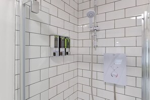 Hair dryer