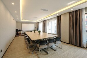 Meeting facility - J'Dore Altitude Hotel Apartment (Chengdu)
