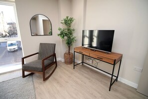 Interior - NEW! Charming 2BR Home in a Popular Urban Quarter (Cardiff)