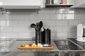 Private kitchen - Stadium View |Cardiff Central | Fast Wifi (Cardiff)