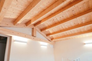 Chambre Confort, vue sur le parc, dans la tour | Intérieur
