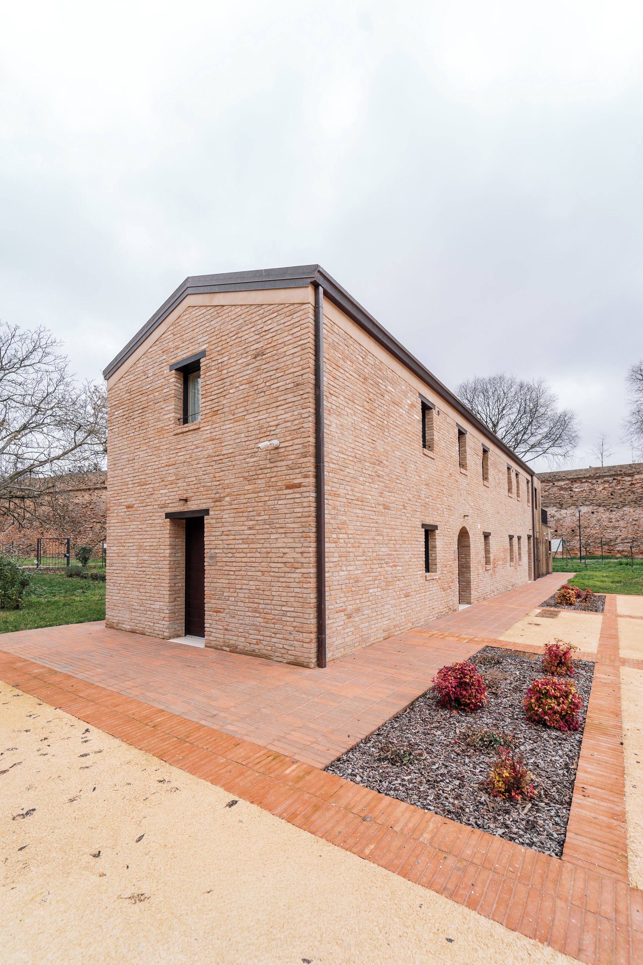 Comfort Room, Park View, Tower | Exterior