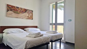 Chambre Quadruple Standard | Vue de la chambre