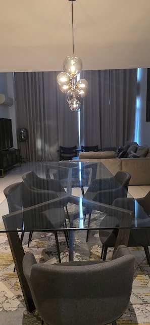 Superior Penthouse, Balcony | Dining - EBS Properties At Embassy Garden (Accra)