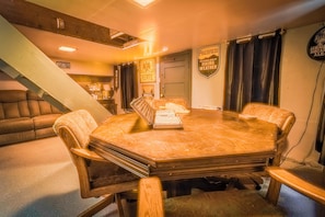 House, Balcony, Garden View | Dining - Gonzalez Cabin (Running Springs)