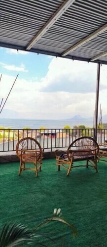 Retreat at Paradise Peak