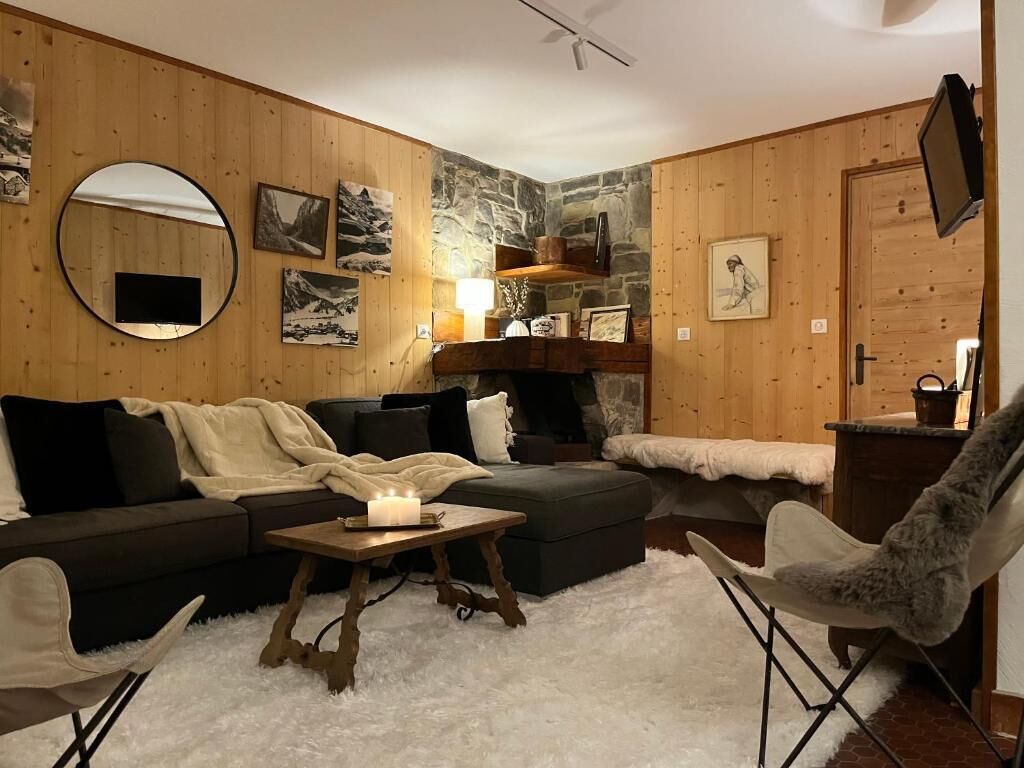 Apartemen Comfort, balkon, pemandangan gunung | Interior