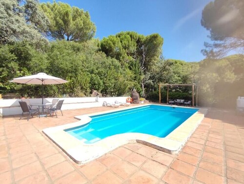 Villa with swimming pool in Trassierra, Cordoba