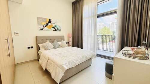 1-bedroom apartment with AC in vibrant Dubai