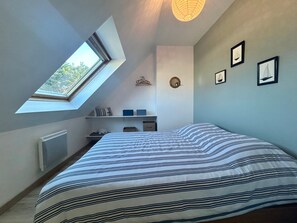 Room - Maison Goh Velenec: 500m from the beach, terrace, garden (Arzon)