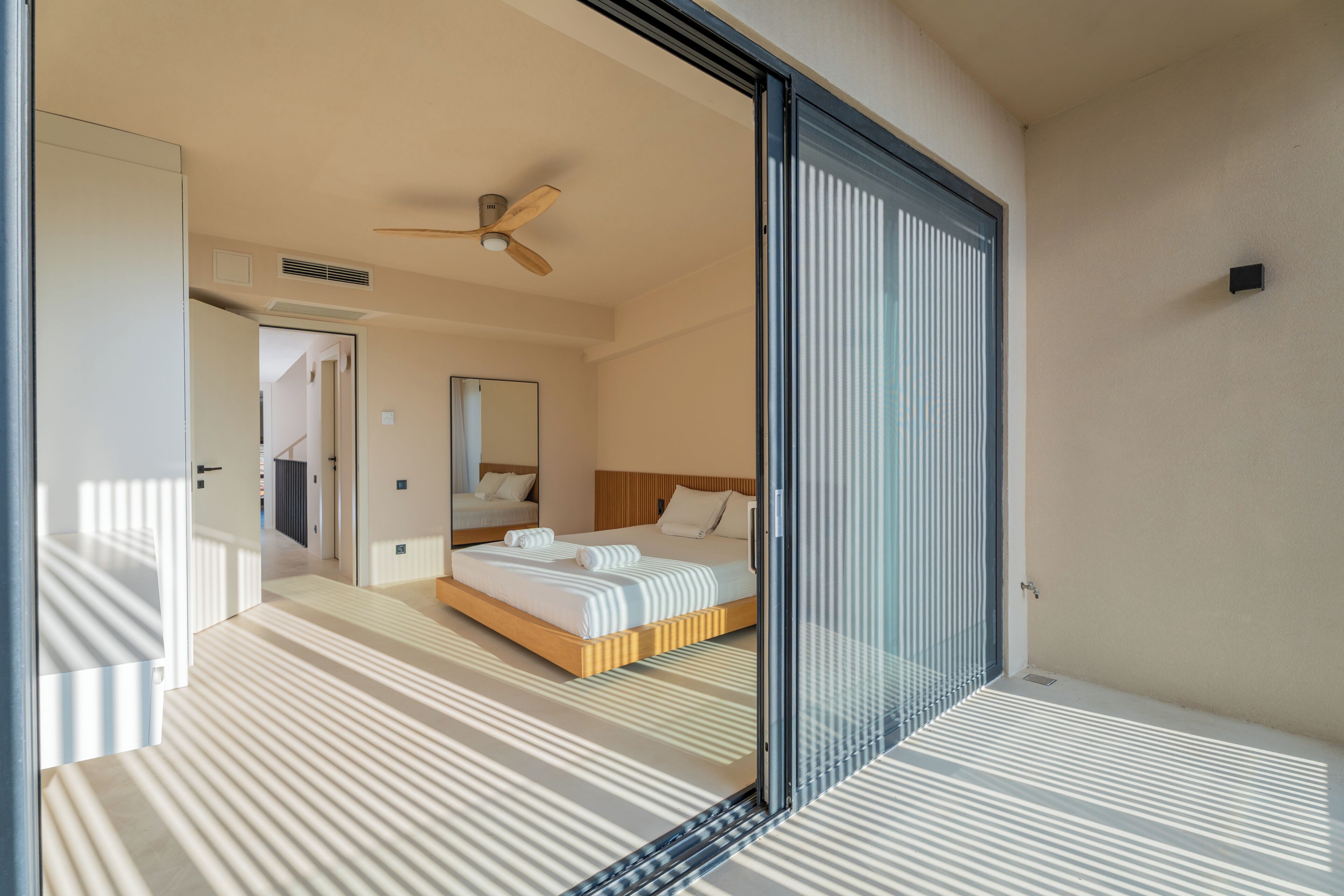 4 bedrooms, iron/ironing board, travel crib, free WiFi