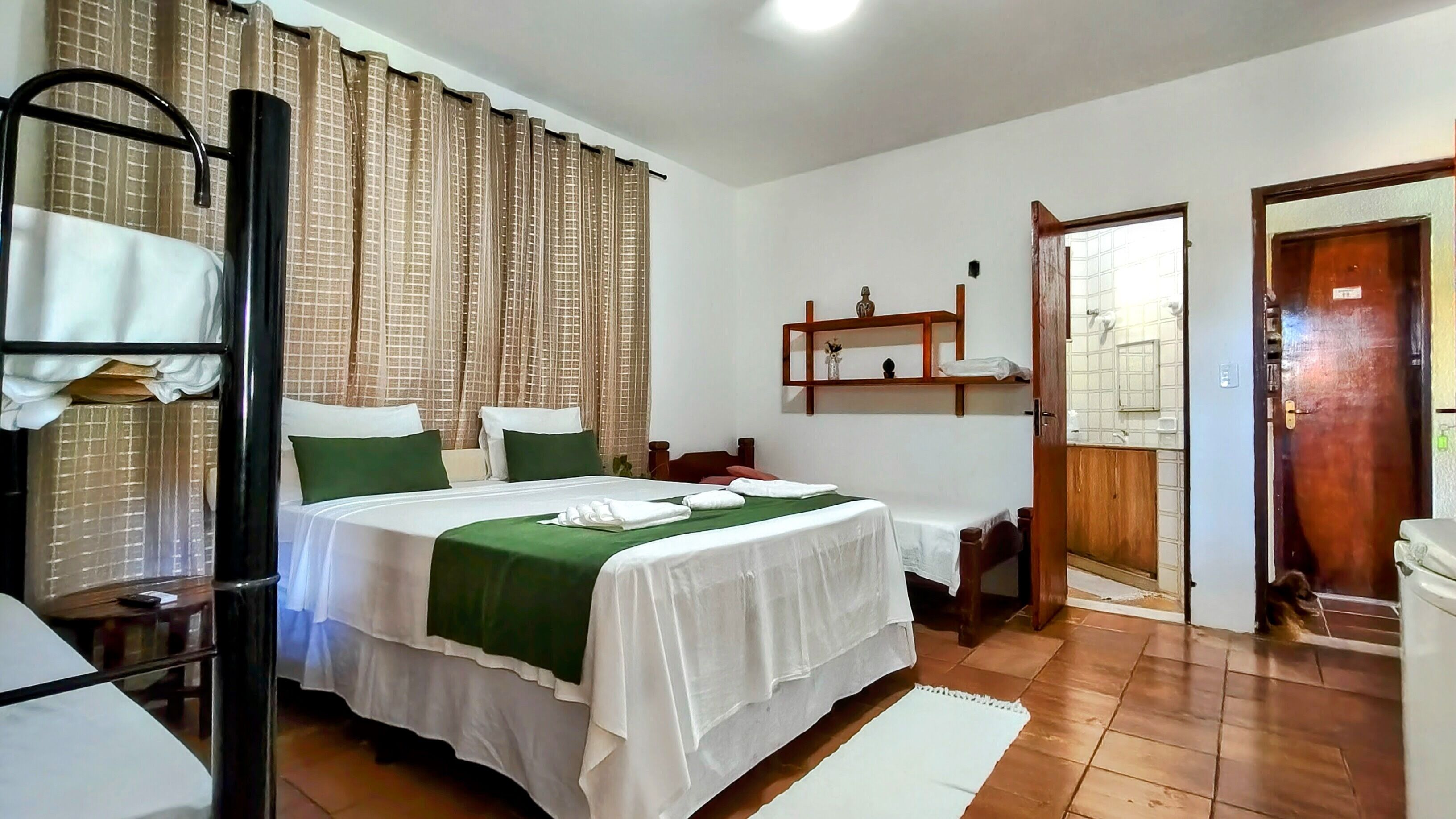 Suíte família, vista para o jardim