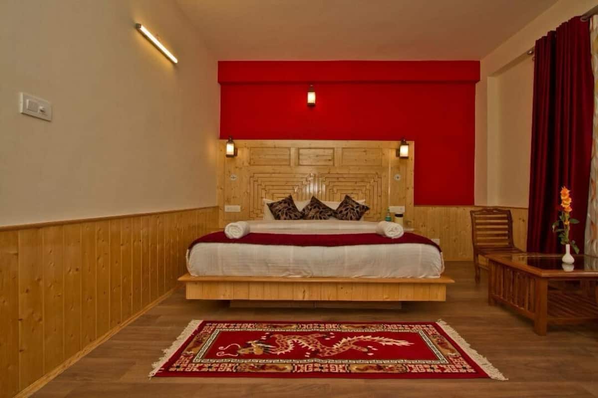 Double Room, Balcony, City View