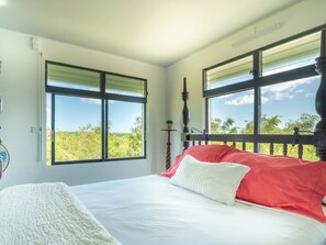 Travel cot, WiFi, bed sheets - Villa O'Bed, breathtaking sea view and private pool for 6 guests (Grand-Bourg)