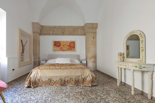 Casa La Taranta by BarbarHouse