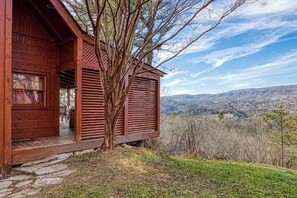 Terrace/patio - 2 Cabins~View~Pool~Hot Tub~Firepit~Semi Secluded (Sevierville)