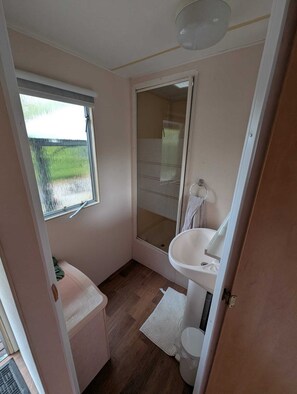 Bathroom - Vrbo Property (Marienberg)