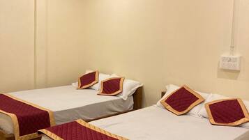 Standard Quadruple Room | Free WiFi